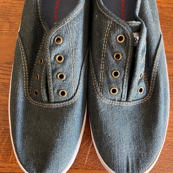 Vintage Deadstock 2012 - Airwalk Payless Denim Slip On Canvas Sneakers - Picture 4 of 5